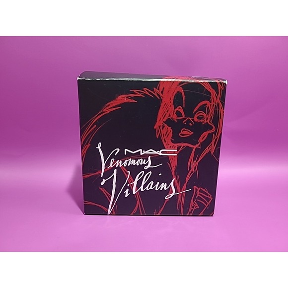 MAC Cosmetics x Disney Venemous Villians Cruella‎ Deville Beauty Powder - Picture 1 of 7